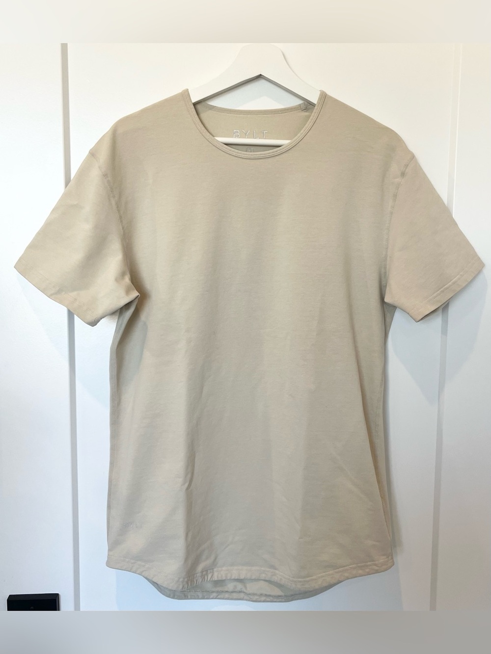 BYLT Drop Cut Lux T Shirt Mens Medium Beige Stretch Fitted Casual Tee